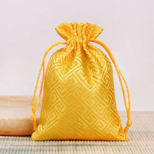 Мішечок жовтий 10х14 см (Парчевий)